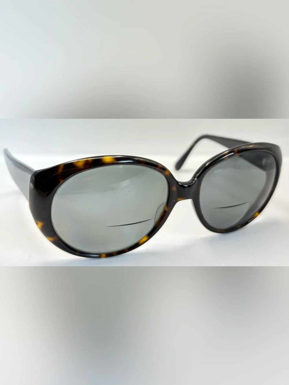 Elizabeth Arden EA Sun 39-2 Tortoise Oval Sunglasses Frames Only